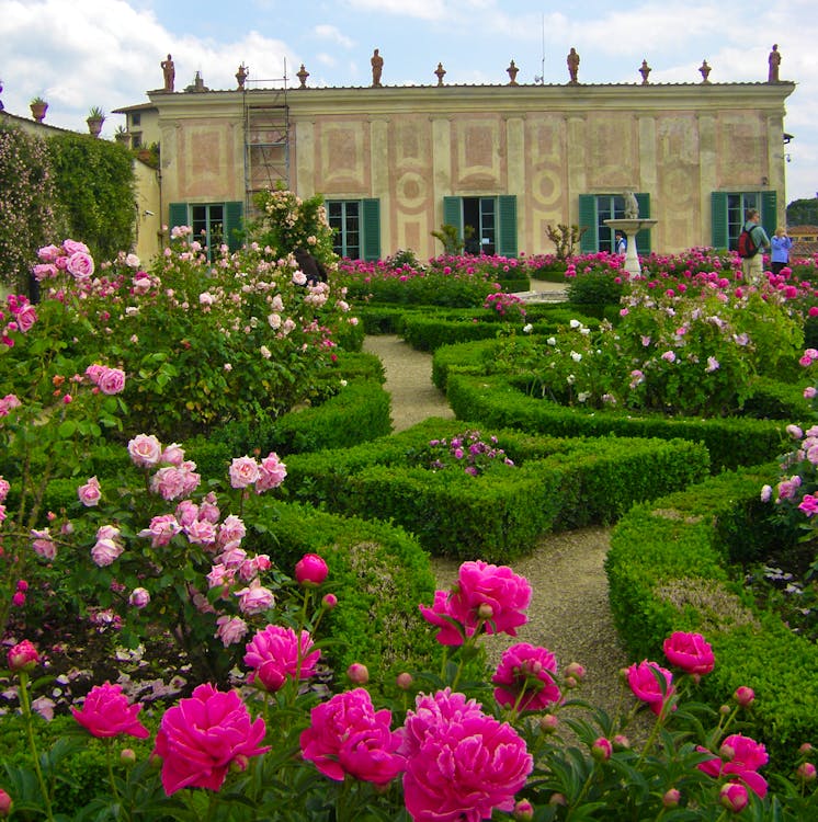 Boboli Gardens In Florence Visit The Boboli Garden Behind Palazzo